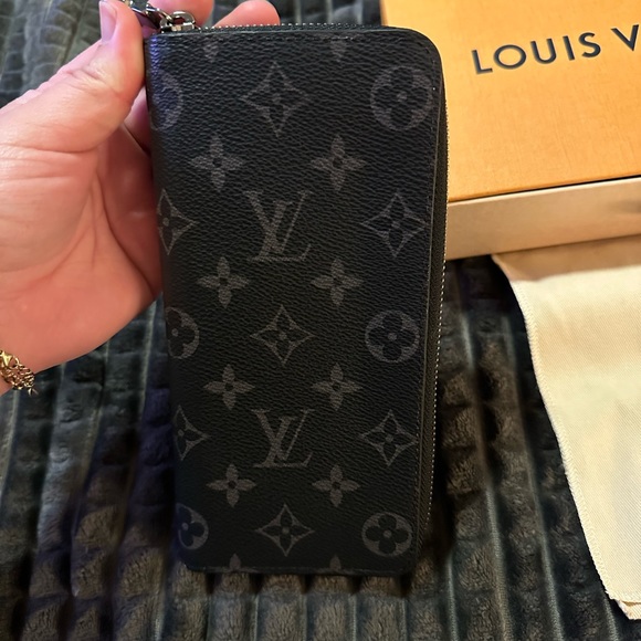 Louis Vuitton Zippy Wallet Vertical Eclipse New - Picture 3 of 10